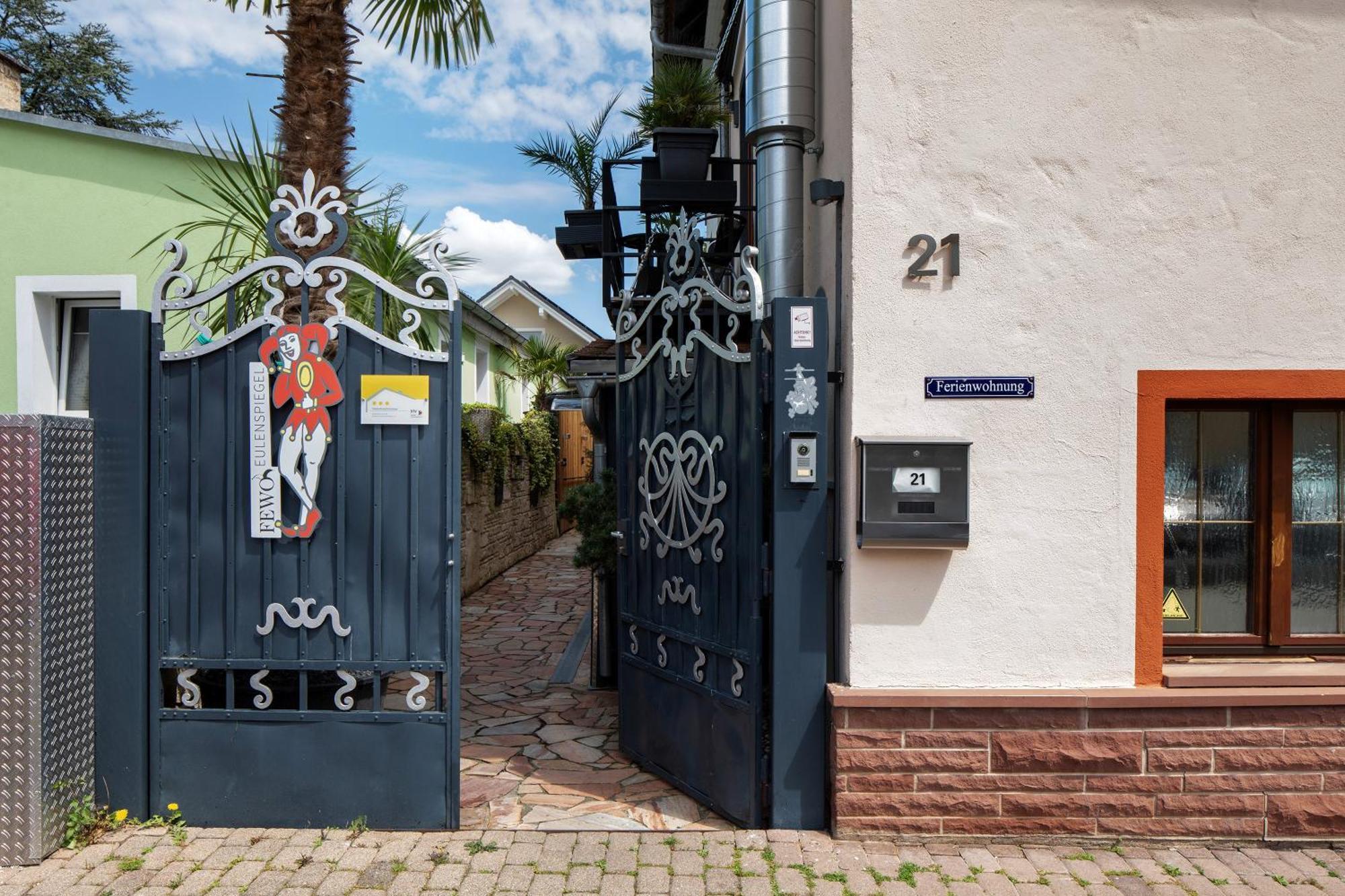 Ferienwohnungen Eulenspiegel Breisach Exterior foto